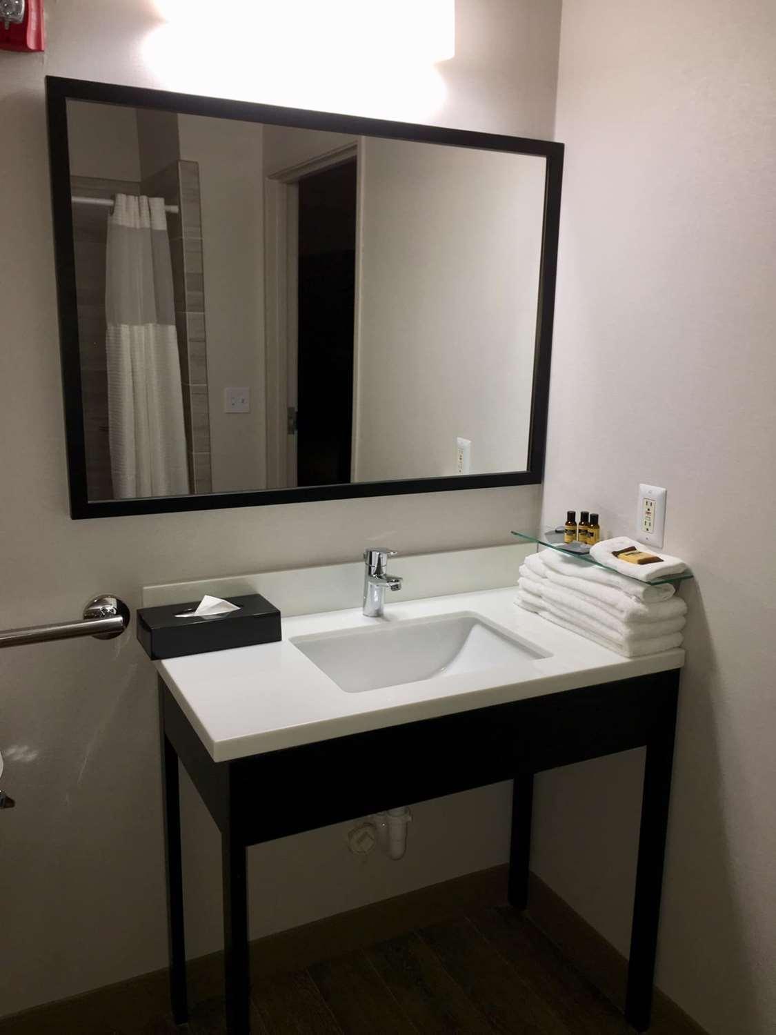 Best Western Plus Riata Brownwood Eksteriør billede