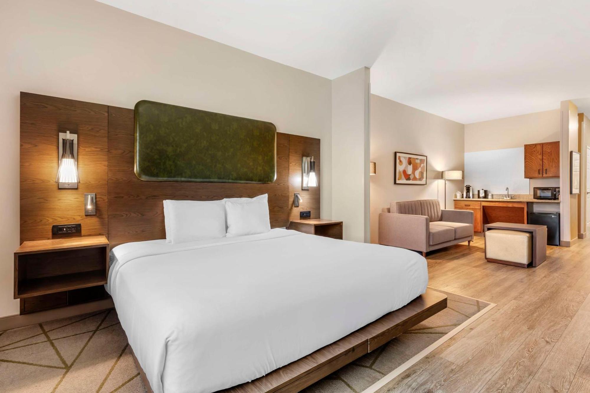 Best Western Plus Riata Brownwood Eksteriør billede